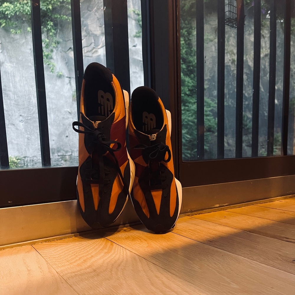 Brand New NB 326 Sneakers. No Box but never worn!